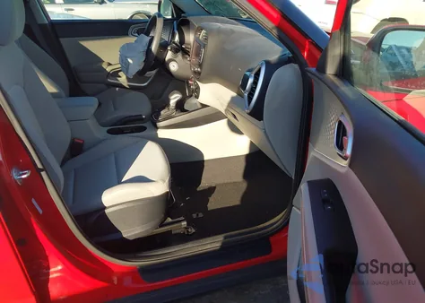 2023 Kia Soul Lx z USA, uszkodzony, nr VIN KNDJ23AU4P7213150